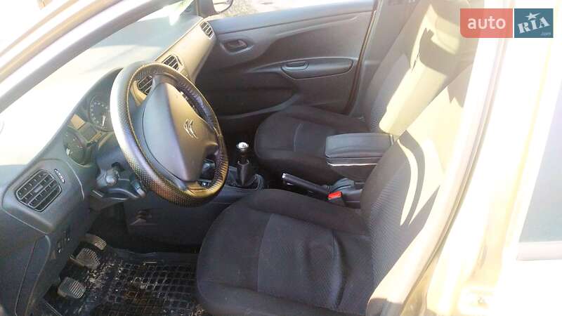 Седан Citroen C-Elysee 2013 в Звягелі