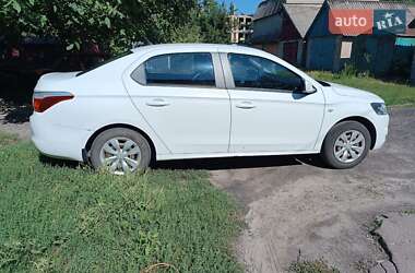 Седан Citroen C-Elysee 2013 в 