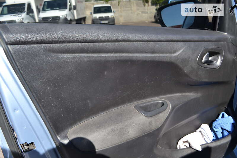 Седан Citroen C-Elysee 2013 в Рівному