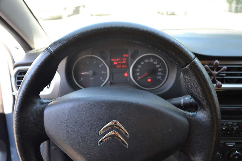 Седан Citroen C-Elysee 2013 в Рівному