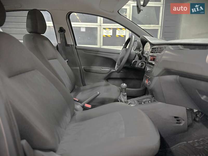 Седан Citroen C-Elysee 2021 в Киеве