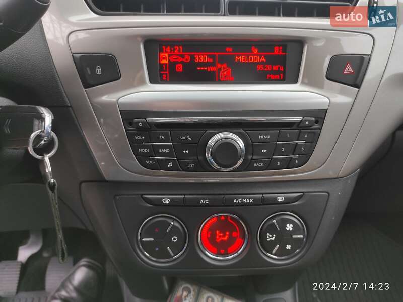 Седан Citroen C-Elysee 2021 в Киеве фото 3 Седан Citroen C-Elysee 2021 в Киеве