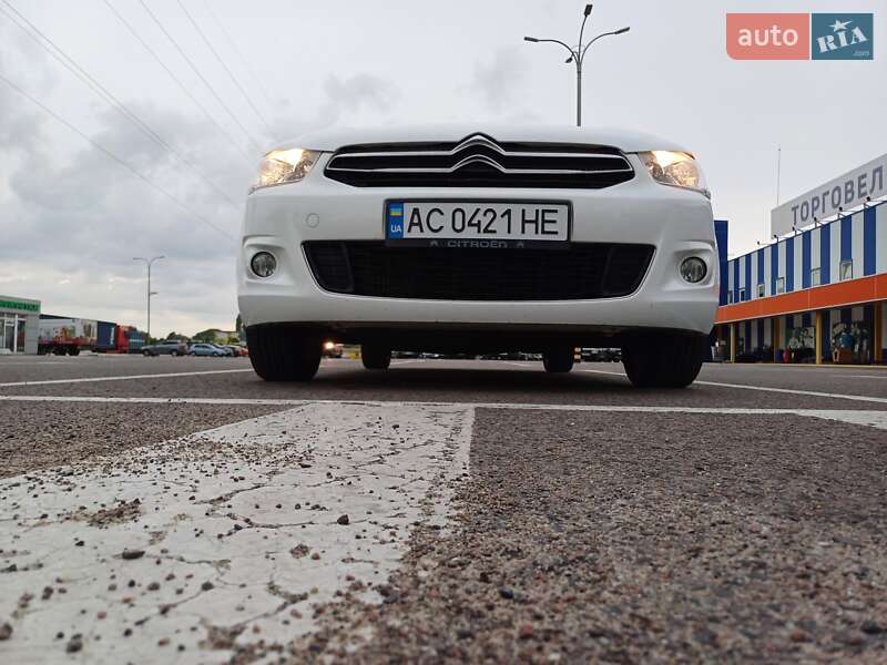Седан Citroen C-Elysee 2016 в Луцке