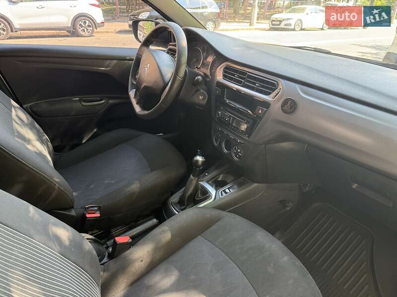 Седан Citroen C-Elysee 2013 в Ладыжине