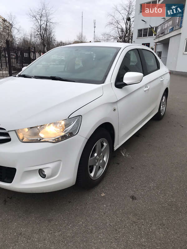 Седан Citroen C-Elysee 2013 в Киеве