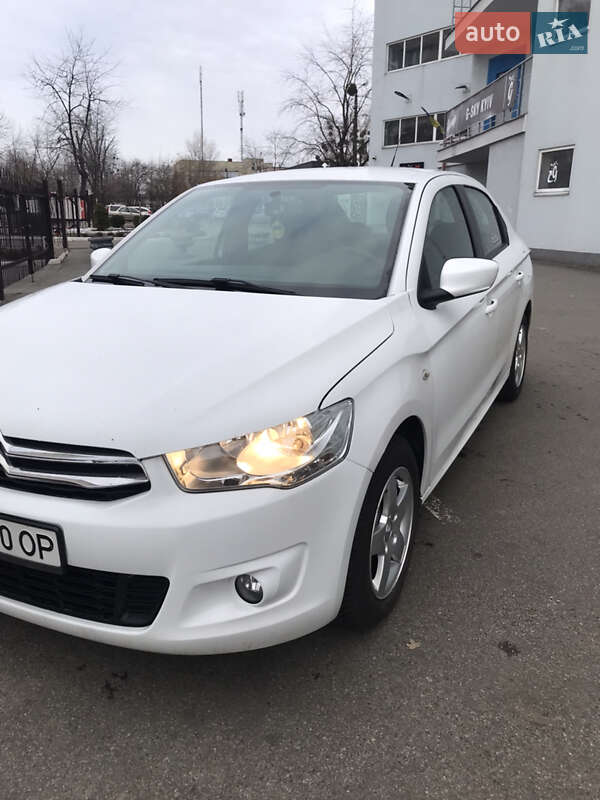 Седан Citroen C-Elysee 2013 в Киеве