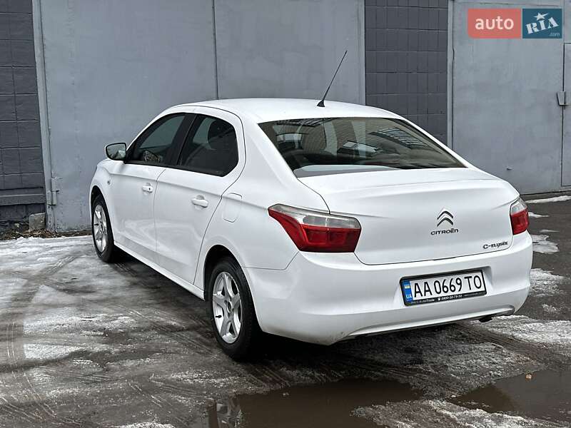 Седан Citroen C-Elysee 2016 в Киеве