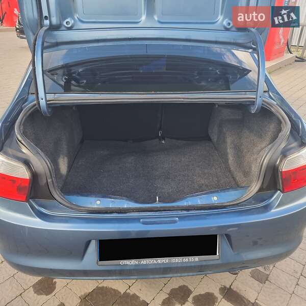 Седан Citroen C-Elysee 2013 в Ужгороде