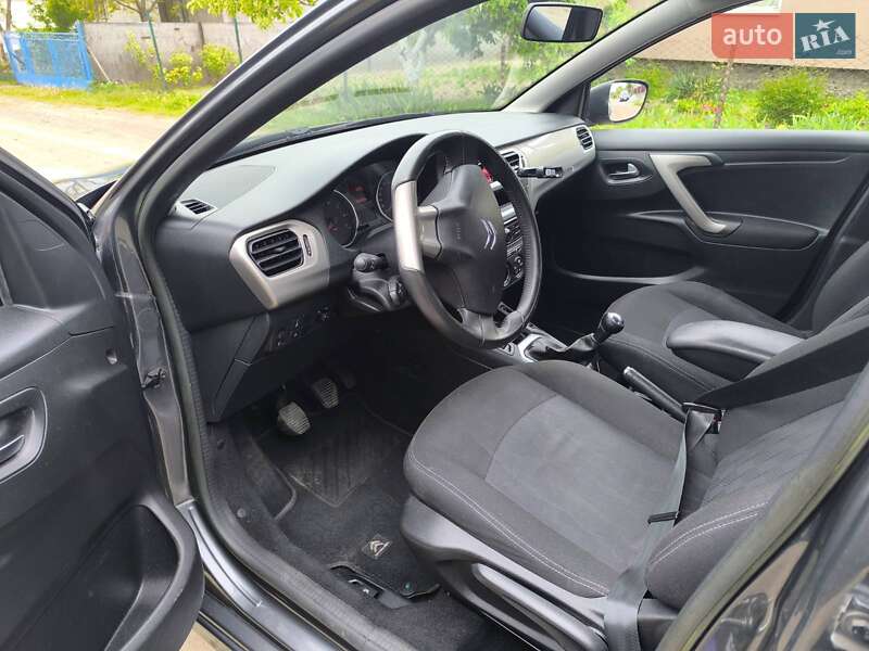 Седан Citroen C-Elysee 2013 в Ровно фото 7 Седан Citroen C-Elysee 2013 в Ровно