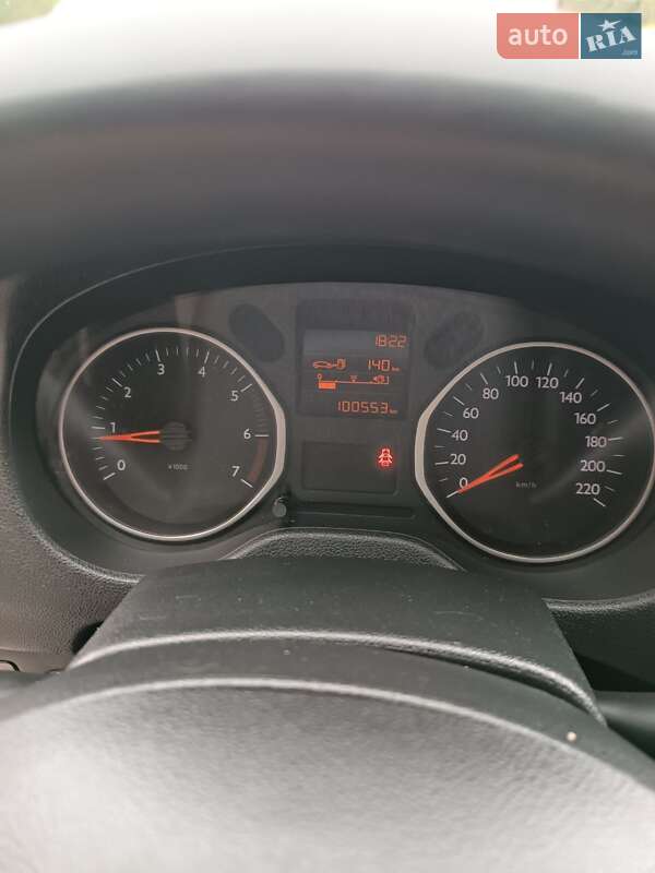 Седан Citroen C-Elysee 2016 в Львове