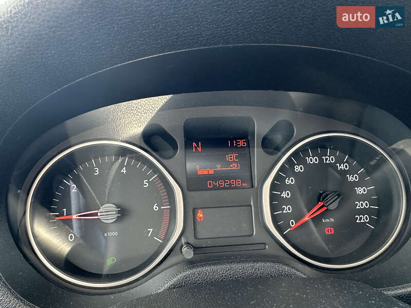 Седан Citroen C-Elysee 2016 в Луцке фото 3 Седан Citroen C-Elysee 2016 в Луцке