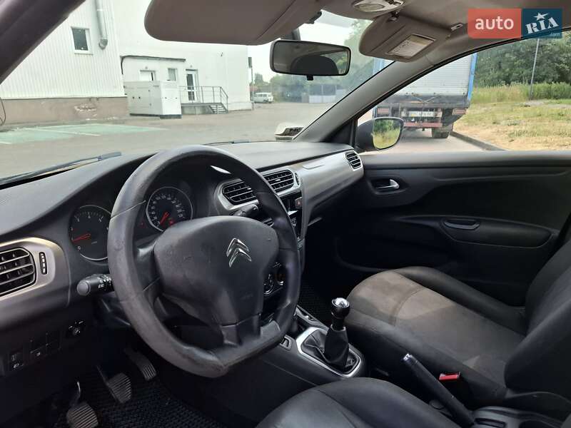Седан Citroen C-Elysee 2013 в Львове