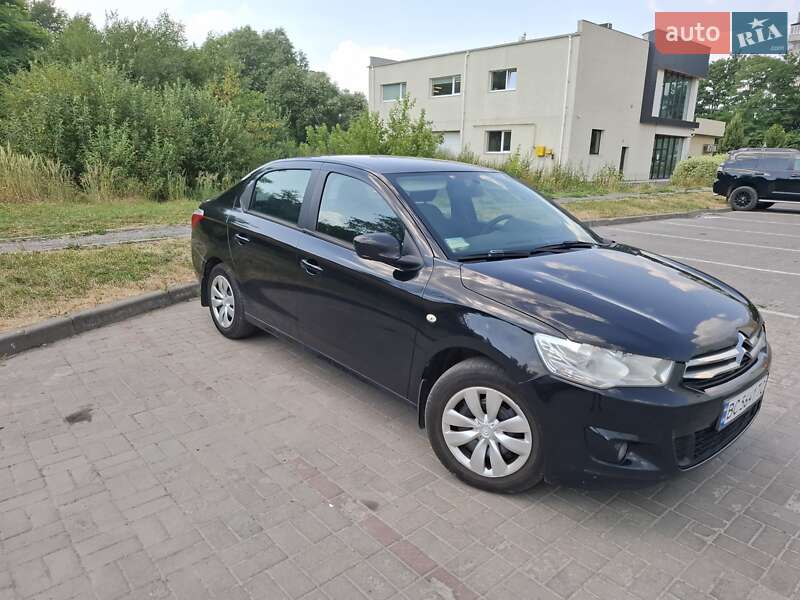 Седан Citroen C-Elysee 2013 в Львове