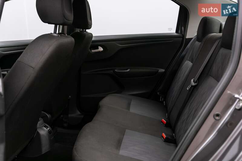Седан Citroen C-Elysee 2021 в Киеве