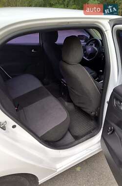 Седан Citroen C-Elysee 2013 в 