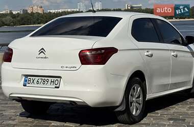 Седан Citroen C-Elysee 2017 в 