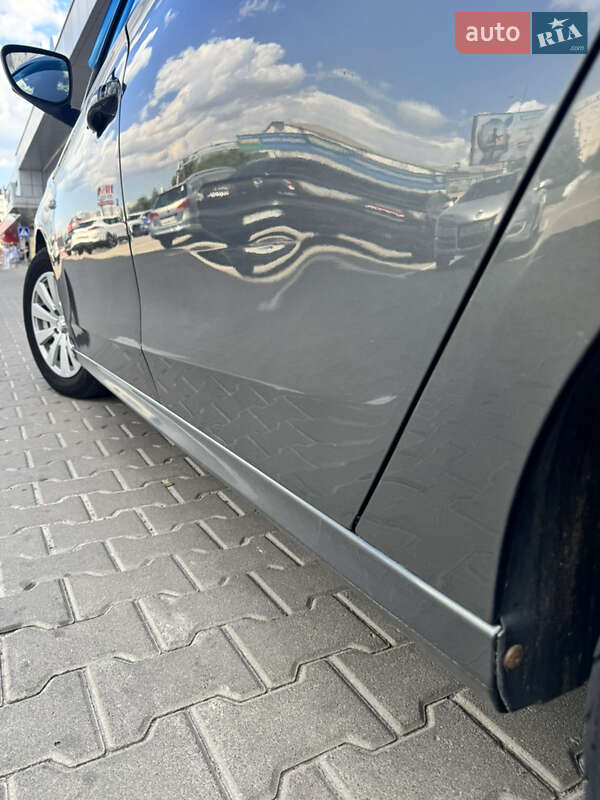 Седан Citroen C-Elysee 2013 в Киеве