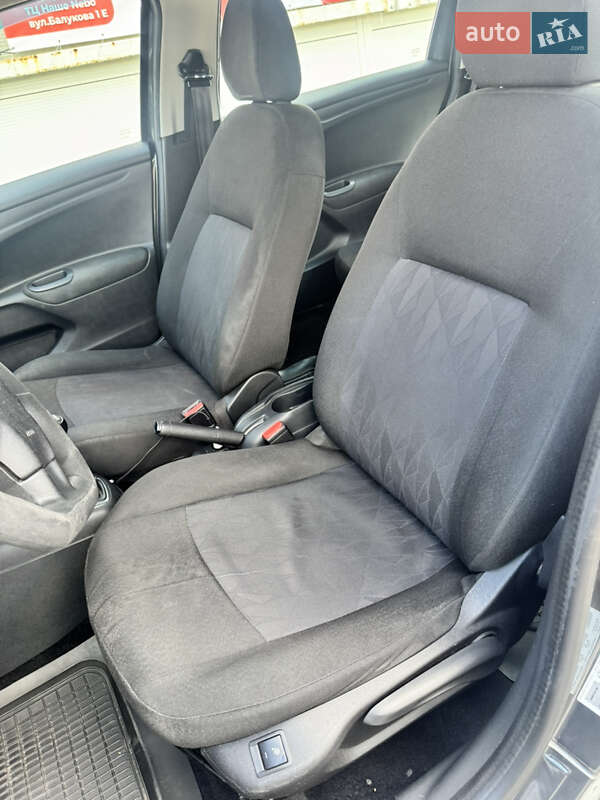 Седан Citroen C-Elysee 2013 в Киеве