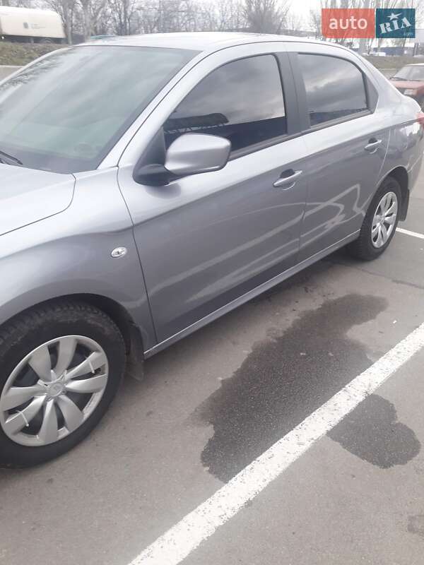 Седан Citroen C-Elysee 2019 в 