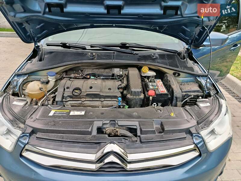 Седан Citroen C-Elysee 2013 в Сумах