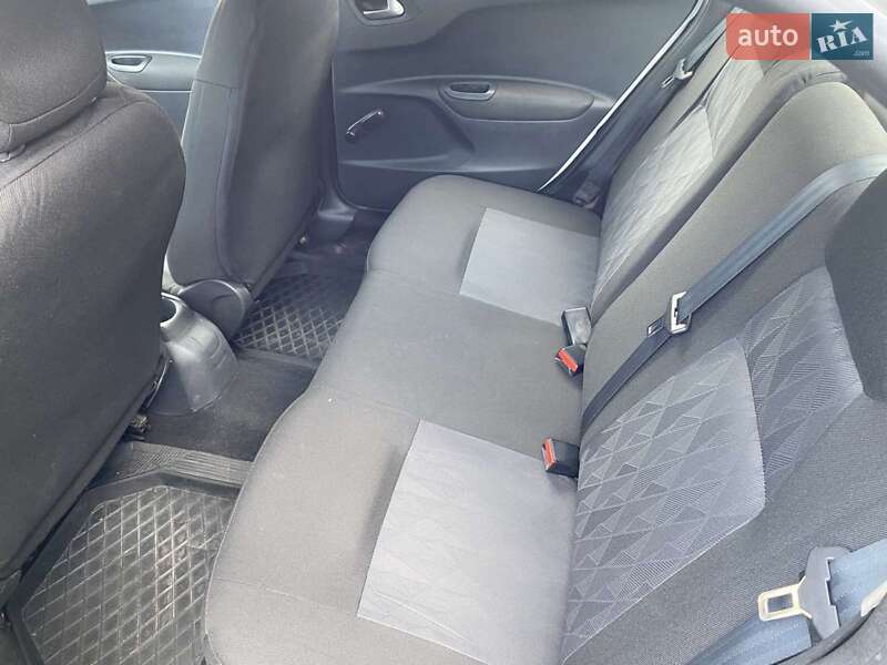 Седан Citroen C-Elysee 2014 в Киеве фото 10 Седан Citroen C-Elysee 2014 в Киеве