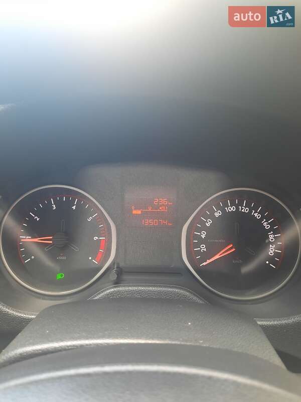 Седан Citroen C-Elysee 2018 в Ровно фото 14 Седан Citroen C-Elysee 2018 в Ровно