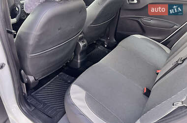 Седан Citroen C-Elysee 2013 в 