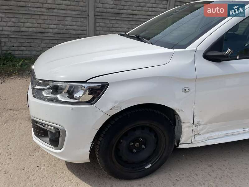 Седан Citroen C-Elysee 2023 в Чернигове
