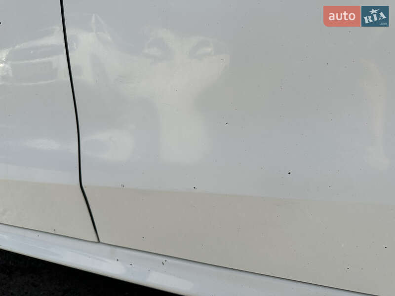 Седан Citroen C-Elysee 2013 в Киеве