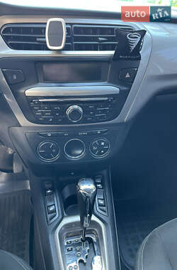 Седан Citroen C-Elysee 2013 в 