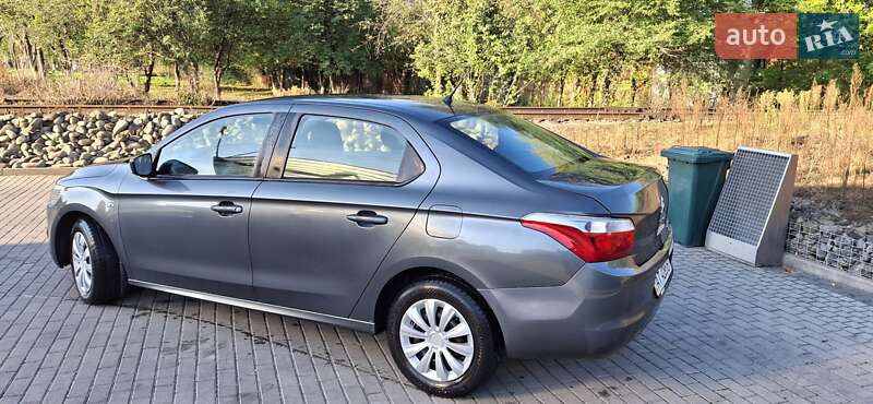 Седан Citroen C-Elysee 2013 в Ивано-Франковске фото 3 Седан Citroen C-Elysee 2013 в Ивано-Франковске