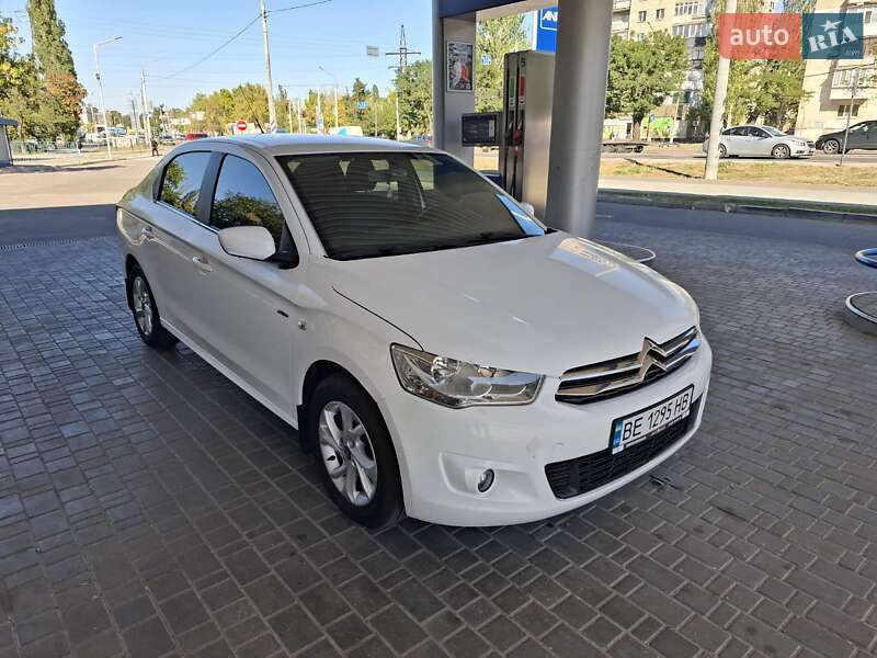 Седан Citroen C-Elysee 2015 в Миколаєві
