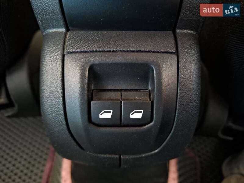 Седан Citroen C-Elysee 2015 в Миколаєві