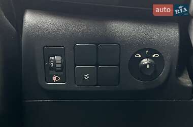 Седан Citroen C-Elysee 2013 в 