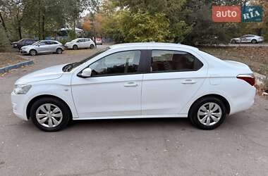 Седан Citroen C-Elysee 2013 в 