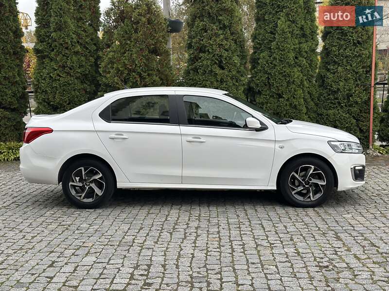 Седан Citroen C-Elysee 2017 в Киеве фото 10 Седан Citroen C-Elysee 2017 в Киеве