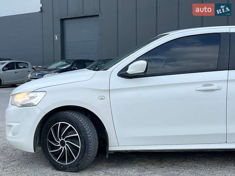 Седан Citroen C-Elysee 2013 в Львове фото 3 Седан Citroen C-Elysee 2013 в Львове