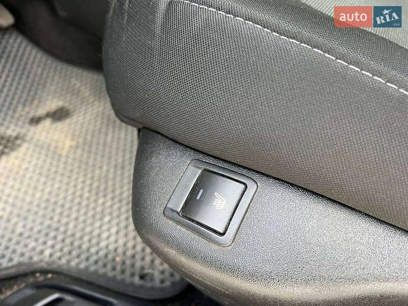 Седан Citroen C-Elysee 2013 в Львове фото 18 Седан Citroen C-Elysee 2013 в Львове