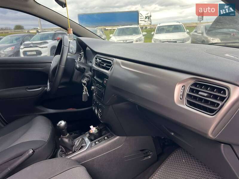 Седан Citroen C-Elysee 2013 в Львове фото 36 Седан Citroen C-Elysee 2013 в Львове