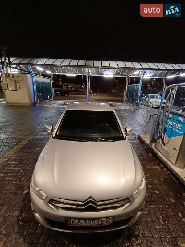 Седан Citroen C-Elysee 2016 в Києві