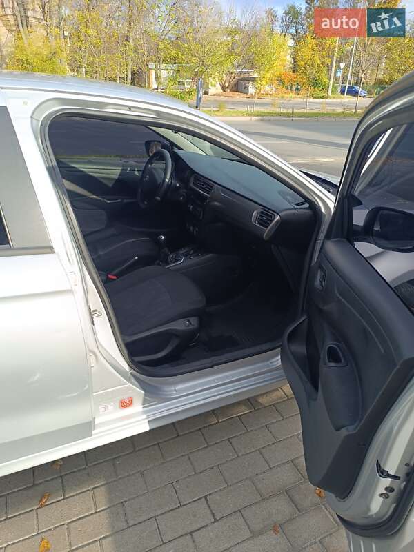 Седан Citroen C-Elysee 2016 в Києві