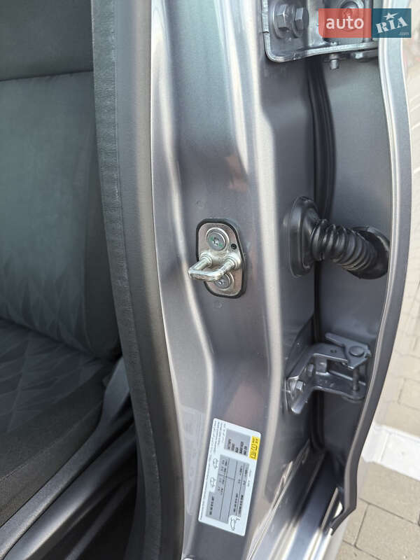 Седан Citroen C-Elysee 2017 в Києві