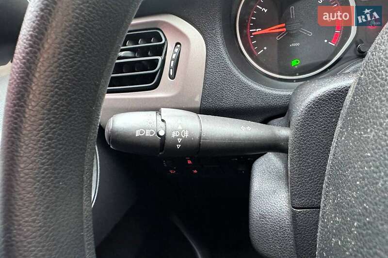 Седан Citroen C-Elysee 2021 в Киеве фото 15 Седан Citroen C-Elysee 2021 в Киеве