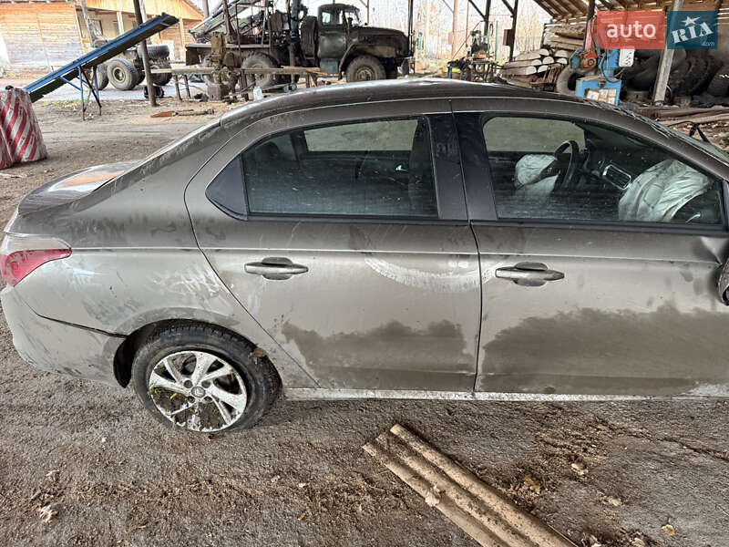 Седан Citroen C-Elysee 2013 в Вижнице фото 15 Седан Citroen C-Elysee 2013 в Вижнице