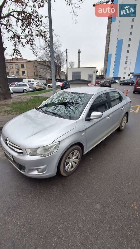 Седан Citroen C-Elysee 2014 в Киеве фото 3 Седан Citroen C-Elysee 2014 в Киеве