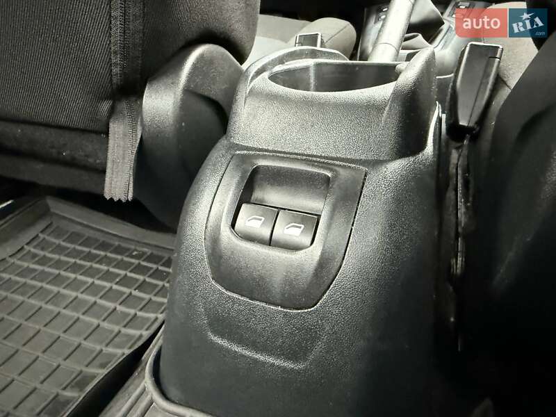 Седан Citroen C-Elysee 2018 в Киеве