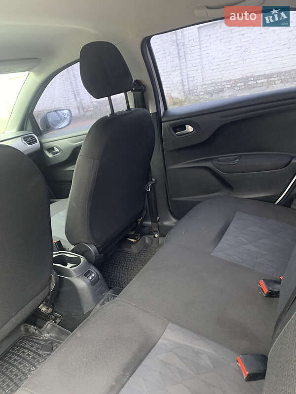 Седан Citroen C-Elysee 2017 в Києві