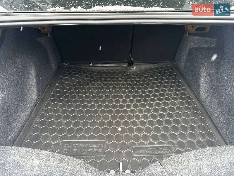 Седан Citroen C-Elysee 2019 в Днепре
