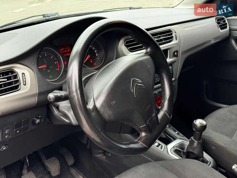 Седан Citroen C-Elysee 2017 в Києві фото 13 Седан Citroen C-Elysee 2017 в Києві