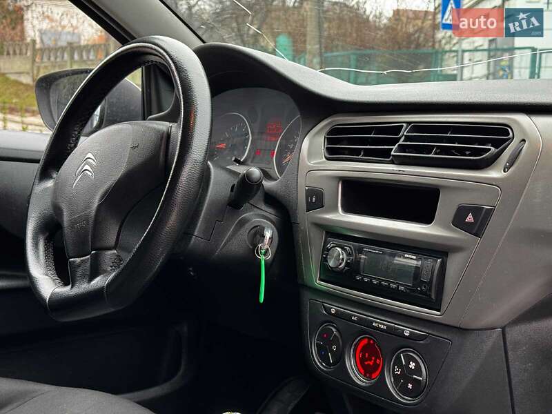 Седан Citroen C-Elysee 2017 в Києві фото 21 Седан Citroen C-Elysee 2017 в Києві